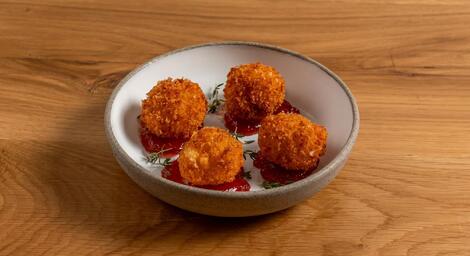 Τυρολουκουμάδες